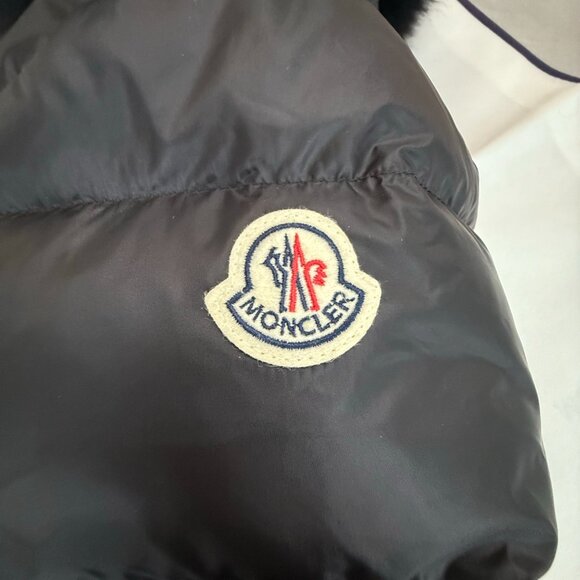 Moncle down jacket, 90% white goose down, excellent overall warmth, classic down - Picture 5 of 8